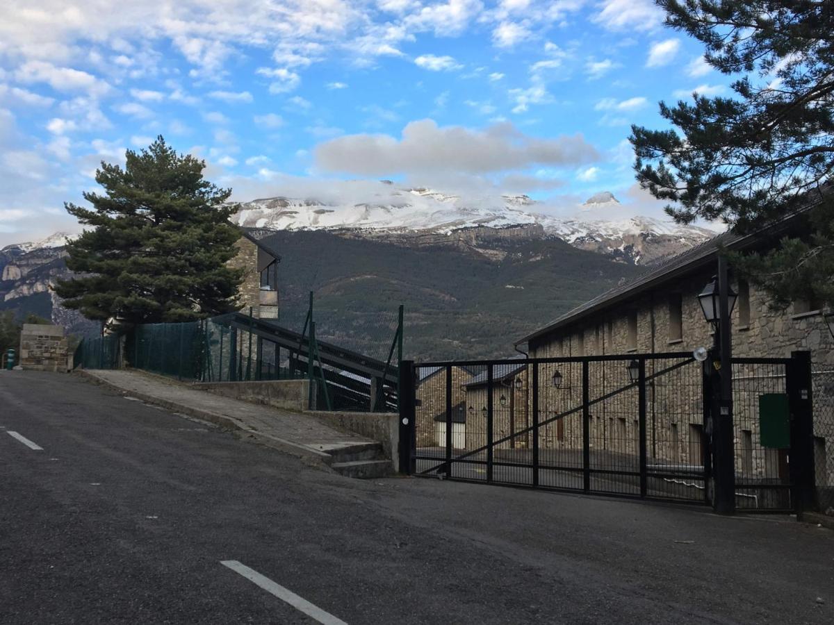 Duplex Altos De Santiago Jardin Διαμέρισμα Villanúa Εξωτερικό φωτογραφία